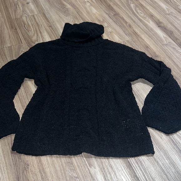 seven7 chenille sweater - Picture 3 of 9